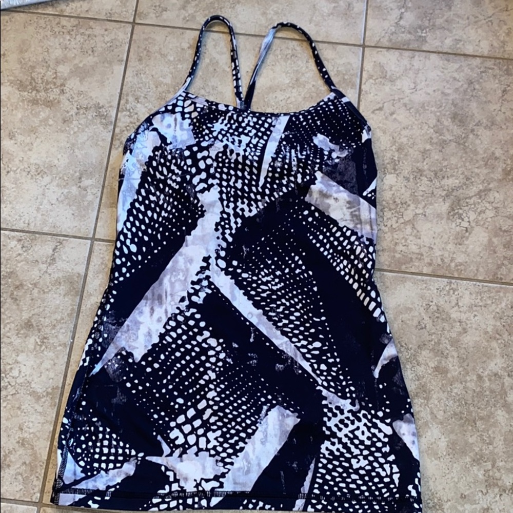Lululemon Never Worn before power Y tank